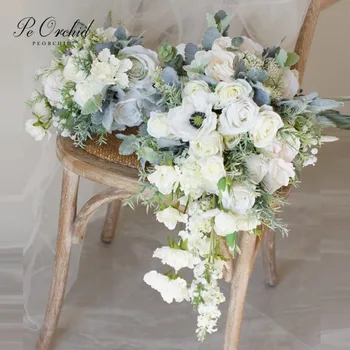 PEORCHID 2022 Luxus Fehér Lépcsőzetes Menyasszonyi Csokor Virág Mesterséges Eukaliptusz Rózsa Esküvői Csokor A Menyasszony Fotózás
