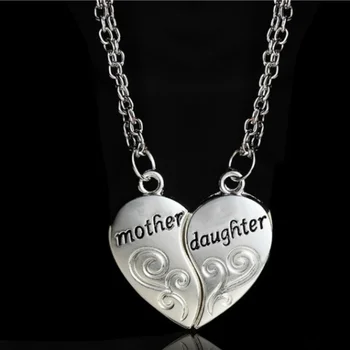 Új 2db/Készlet Anya-Lánya Szerelmes Szív Nyaklánc A Nők O-Lánc Női Ékszerek Varázsa Trendi anyák Napi Fél Ajándékok
